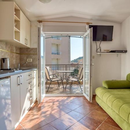 Apartmani Olga Petrovac ภายนอก รูปภาพ