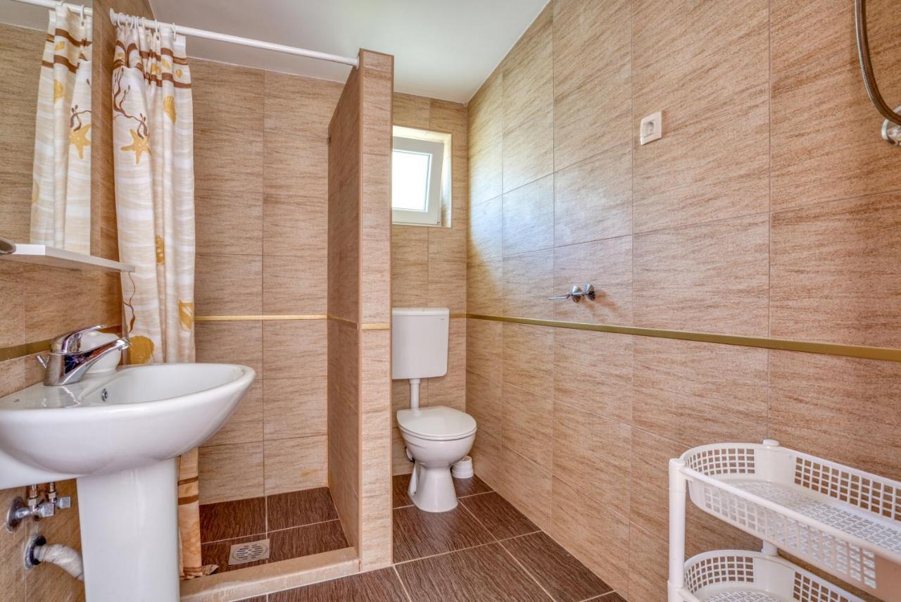Apartmani Olga Petrovac ภายนอก รูปภาพ