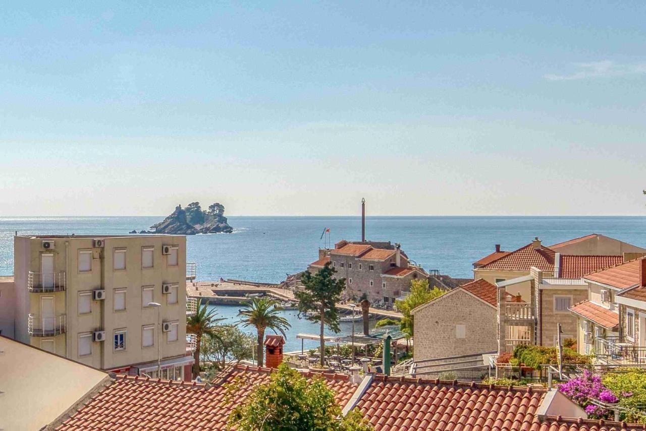 Apartmani Olga Petrovac ภายนอก รูปภาพ