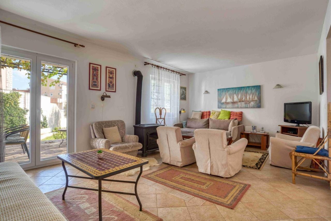 Apartmani Olga Petrovac ภายนอก รูปภาพ